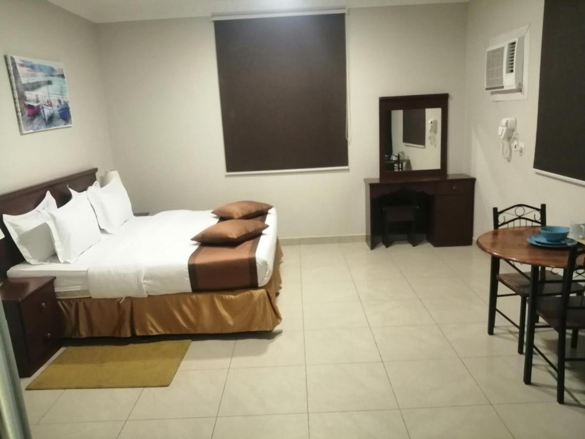Апарт отель Nozol Al Toot Furnished Units Эр-Рияд Экстерьер фото