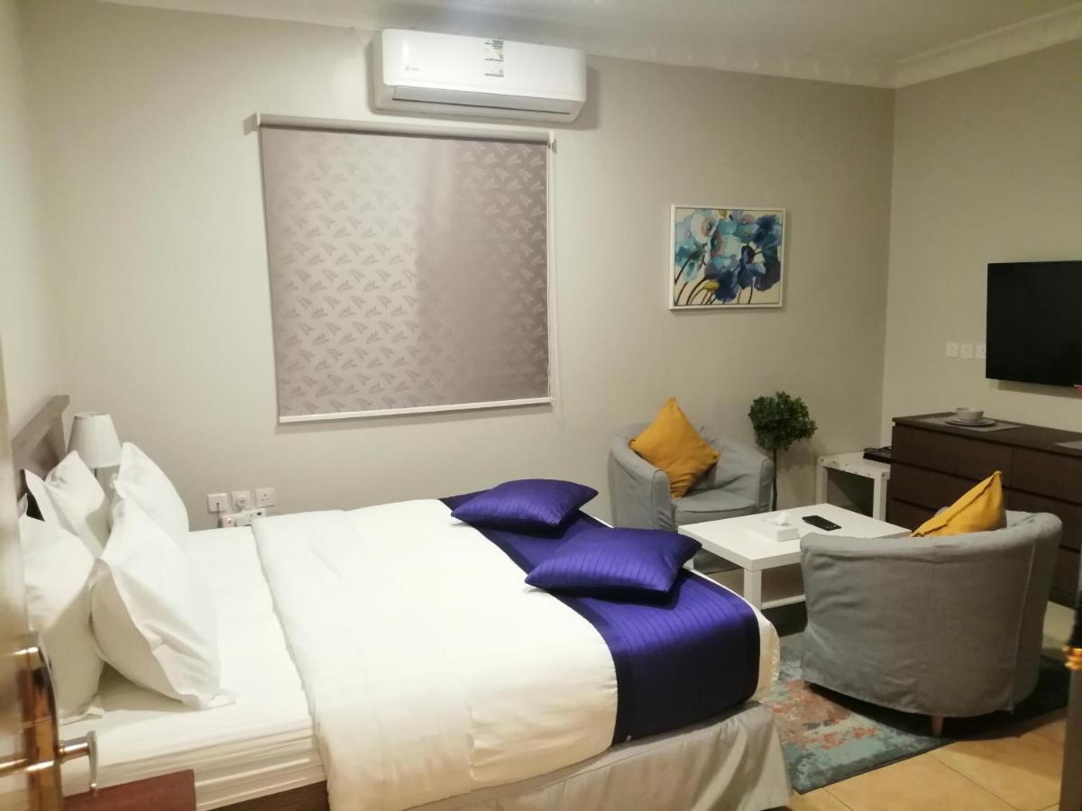 Апарт отель Nozol Al Toot Furnished Units Эр-Рияд Экстерьер фото