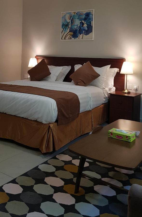Апарт отель Nozol Al Toot Furnished Units Эр-Рияд Экстерьер фото