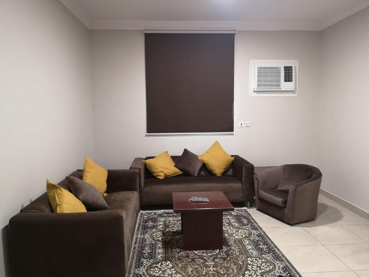 Апарт отель Nozol Al Toot Furnished Units Эр-Рияд Экстерьер фото