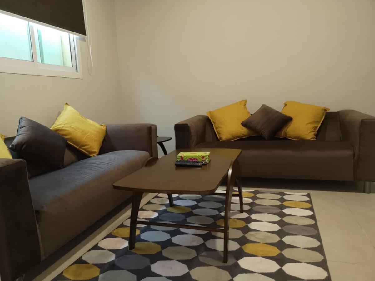 Апарт отель Nozol Al Toot Furnished Units Эр-Рияд Экстерьер фото